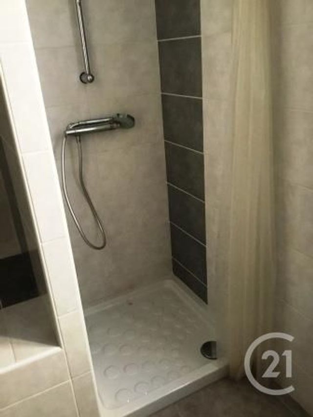 Appartement F4 à louer - 4 pièces - 85,85 m2 - Verdun - 55 - LORRAINE