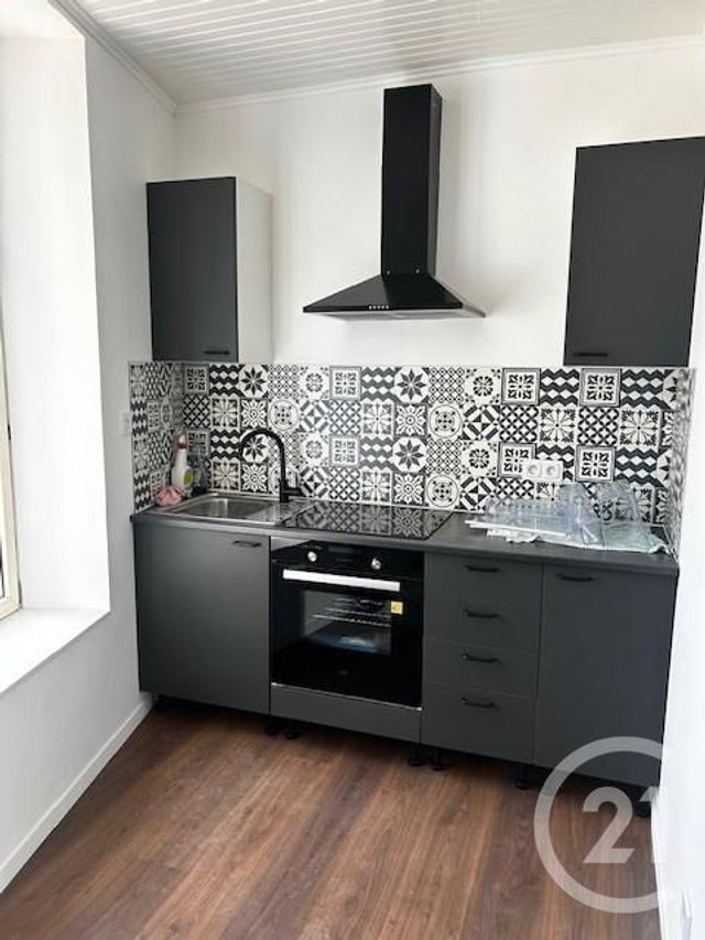 Afficher la photo en grand Appartement F2 à louer - 2 pièces - 45,76 m2 - Verdun - 55 - LORRAINE