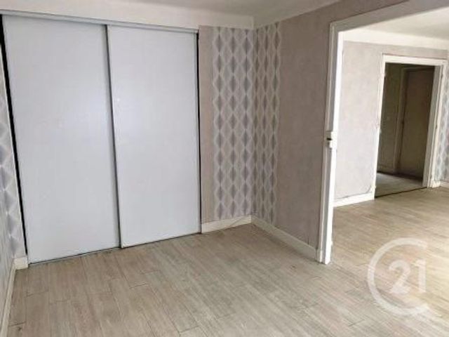 Appartement F2 à louer - 2 pièces - 53 m2 - Verdun - 55 - LORRAINE