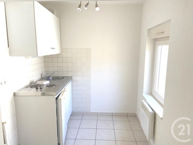 Appartement F1 &agrave; louer - 1 pi&egrave;ce - 22,86 m2 - Verdun - 55 - LORRAINE