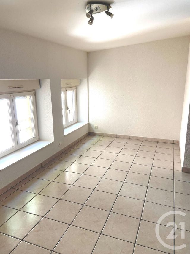 Appartement F1 &agrave; louer - 1 pi&egrave;ce - 22,86 m2 - Verdun - 55 - LORRAINE