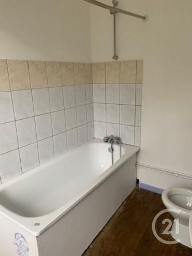 Appartement F2 &agrave; louer - 2 pi&egrave;ces - 49 m2 - Verdun - 55 - LORRAINE
