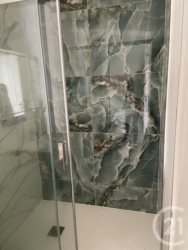 Appartement F3 &agrave; louer - 3 pi&egrave;ces - 65 m2 - Eix - 55 - LORRAINE