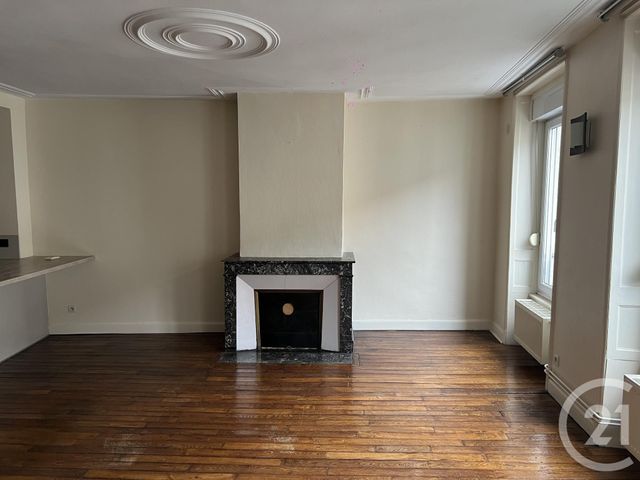 Appartement F5 &agrave; louer - 5 pi&egrave;ces - 124,81 m2 - Verdun - 55 - LORRAINE