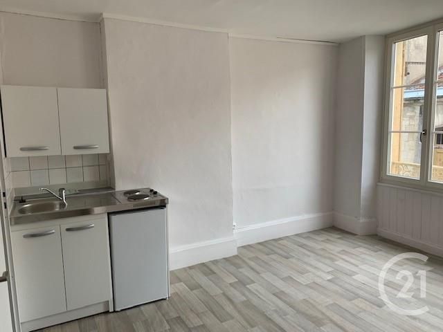 Appartement Studio &agrave; louer - 1 pi&egrave;ce - 17,26 m2 - Verdun - 55 - LORRAINE