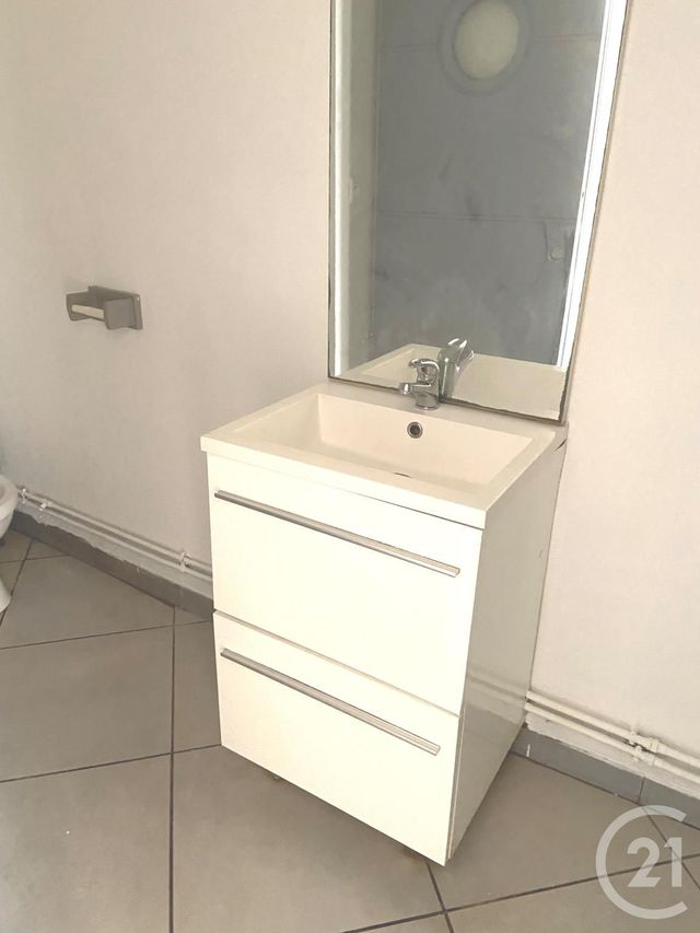 Appartement F2 &agrave; louer - 2 pi&egrave;ces - 52,98 m2 - Verdun - 55 - LORRAINE