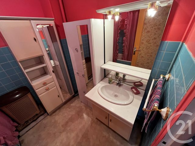 Afficher la photo en grand Appartement F4 à vendre - 4 pièces - 100 m2 - Verdun - 55 - LORRAINE