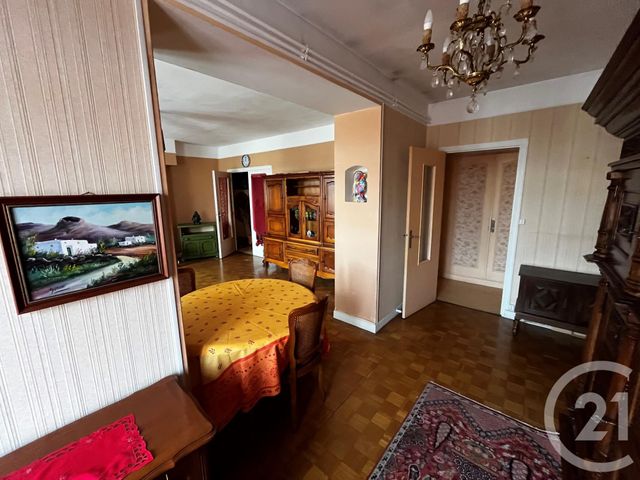 Afficher la photo en grand Appartement F4 à vendre - 4 pièces - 100 m2 - Verdun - 55 - LORRAINE