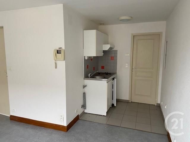 Appartement F1 &agrave; louer - 1 pi&egrave;ce - 19,03 m2 - Verdun - 55 - LORRAINE