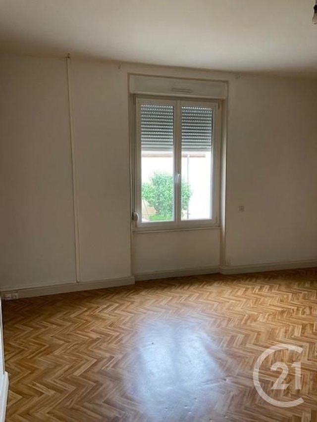 Maison &agrave; louer - 3 pi&egrave;ces - 89,38 m2 - Belleville Sur Meuse - 55 - LORRAINE