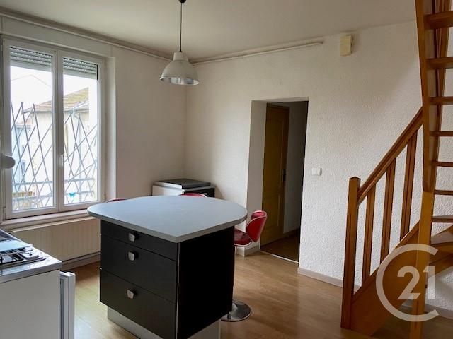 Appartement F3 à louer BELLEVILLE SUR MEUSE