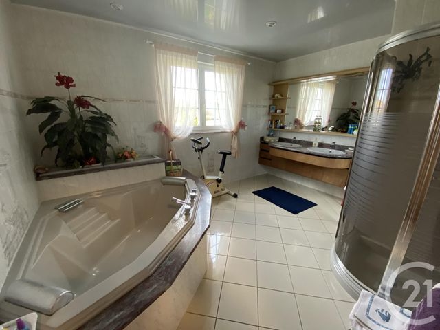 Afficher la photo en grand Maison à vendre - 10 pièces - 393,67 m2 - Haudainville - 55 - LORRAINE