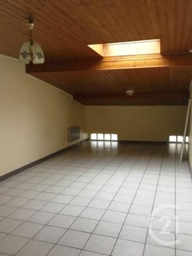 Appartement F1 à louer - 1 pièce - 28,60 m2 - Verdun - 55 - LORRAINE