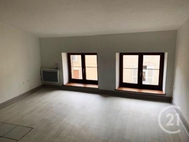 Appartement F2 à louer - 2 pièces - 30 m2 - Verdun - 55 - LORRAINE