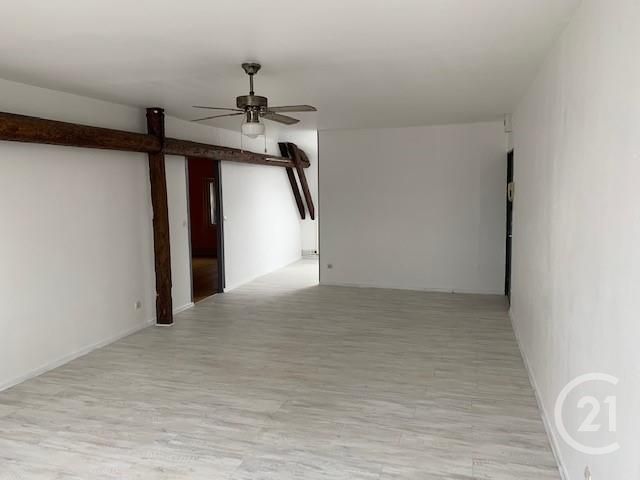 Appartement F3 à louer - 3 pièces - 74,55 m2 - Verdun - 55 - LORRAINE