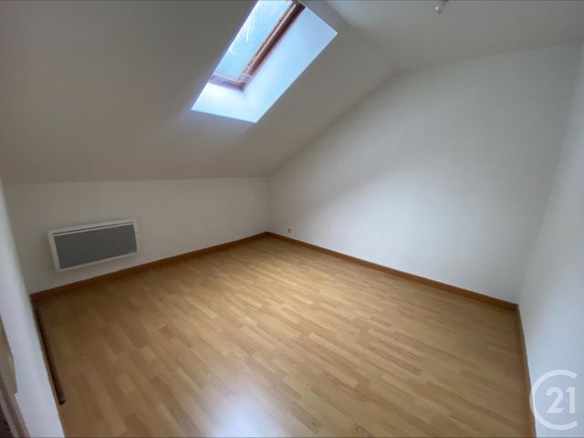 Appartement F4 à louer - 4 pièces - 94,05 m2 - Dun Sur Meuse - 55 - LORRAINE