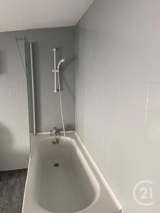 Appartement F2 &agrave; louer - 2 pi&egrave;ces - 42,22 m2 - Verdun - 55 - LORRAINE