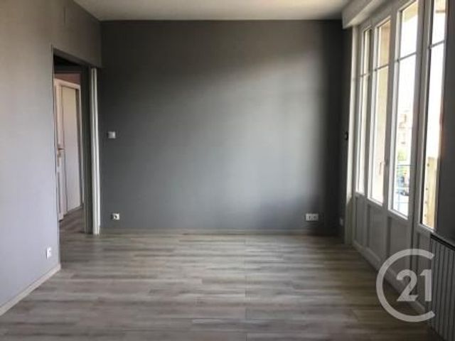 Appartement F2 &agrave; louer - 2 pi&egrave;ces - 42,62 m2 - Verdun - 55 - LORRAINE