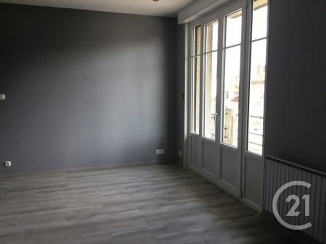 Appartement F2 &agrave; louer - 2 pi&egrave;ces - 42,62 m2 - Verdun - 55 - LORRAINE