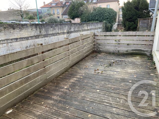 Appartement F1 &agrave; louer - 1 pi&egrave;ce - 40 m2 - Verdun - 55 - LORRAINE